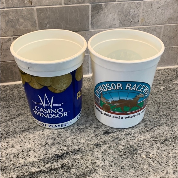 Collector’s Item Caesars Windsor Black Mugs Set with playing cards.   B6 - Picture 6 of 7